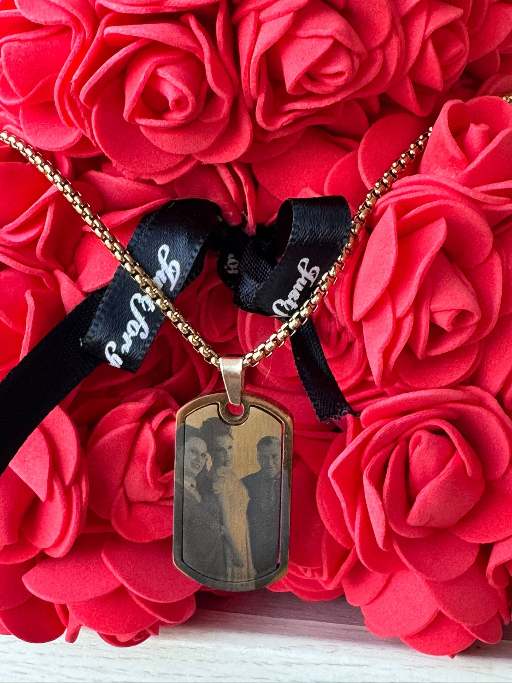 collar militar hombre